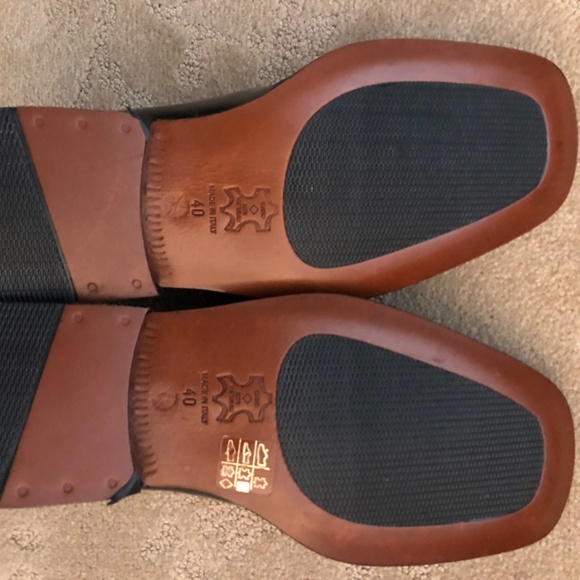 Brand new never worn Jones  London shoes main image 2